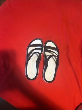 CROCS Women's Black and White Strappy Slide Sandals